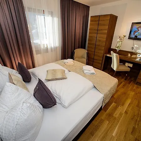 Pensionat Ambachhof 3*