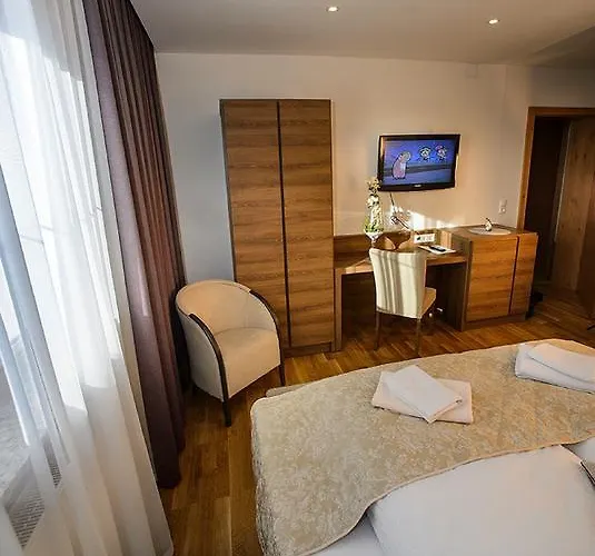 Ambachhof 게스트하우스 외치